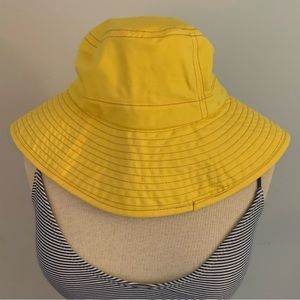 J.CREW yellow sun hat for beach pool summer! wide brim in 100% cotton NEW